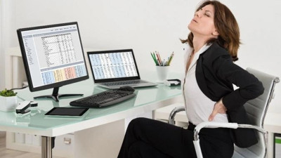 Oturarak çalışanlar dikkat. Bu belirtiler varsa hemen doktora gidin