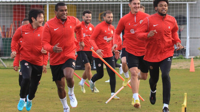 Antalyaspor'da Ümraniyespor maçı hazırlıkları sürüyor