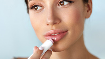 Dolgun dudaklara sahip olmak için ne yapmalı? Dudak bakımı nasıl yapılır?