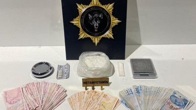Samsun'da 2 kişi 620 gram metamfetamin ile yakalandılar