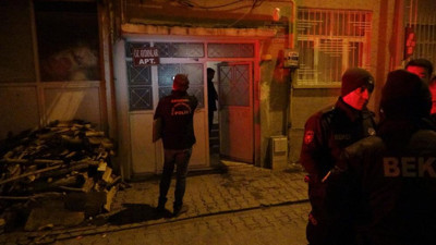 Genç kadın tabancayla kendini vurdu