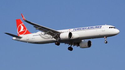 THY uçağında kan aktı