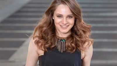 Miray Daner 24 yaşında liseyi bitirdi