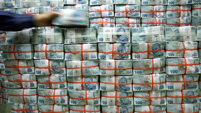 Erdoğan 'Nas' dedi alım gücü düşen vatandaşın bankalara borcu fırladı