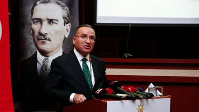 Adalet Bakanı Bekir Bozdağ'dan TC kimlik numarası uyarısı