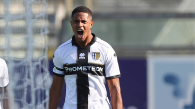 Fenerbahçe Oosterwolde'yi açıkladı