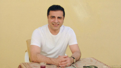 Selahattin Demirtaş: Erdoğan'a destek kararı alsak helikopterle Saray’a götürülür öğlen yemeğini orada yerim