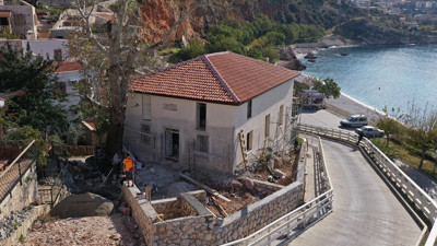 Lami Bey Camii duvarındaki kitabe çözüldü! Sır ortaya çıktı. Osmanlı Türkçesiyle yazılmıştı