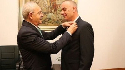 MHP'den istifa eden isim CHP'ye katıldı