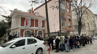 Barış Manço 81300 Moda adresi ziyaretçi akınına uğradı. Biz nasıl unuturuz seni