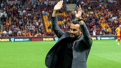 Galatasaray'da Okan Buruk tarihe geçti