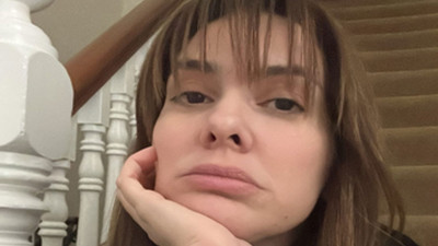 Bergüzar Korel'den üç çocuk annesi olmanın zorluğuna dair paylaşım