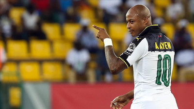 Bonservisi elinde. Andre Ayew Ada'ya dönüyor