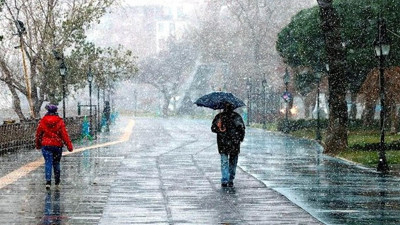 İstanbul Valisi'nden fırtına ve kar uyarısı. Cumartesi ve pazar gününü işaret etti