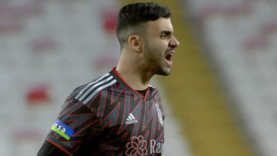 3.5 ay sonra sahada. Rachid Ghezzal oyuna girdi