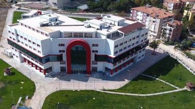 Bölüm yok öğrenci yok kadro var. Akademik ilan yayımlayarak toplam 24 kişilik kadro açtı