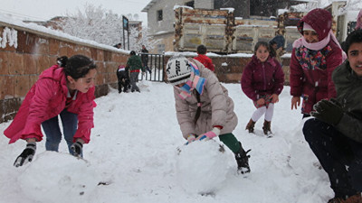 Bitlis'te okullar tatil edildi