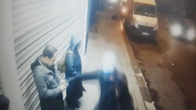 Yolda telefonla oynayanlara kötü haber. Ne olduğunu anlamadı bile