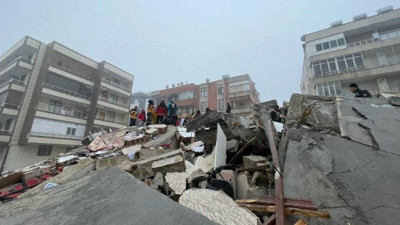 Şener Üşümezsoy Kahramanmaraş’taki depremin gerçek büyüklüğünü açıkladı. Amerika da aynı açıkladı