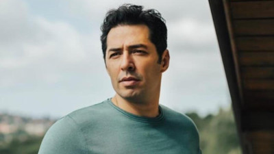 Oyuncu Mert Fırat. Benimde akrabalarım göçük altında