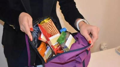 İşte deprem çantasında mutlaka bulunması gereken 3 malzeme