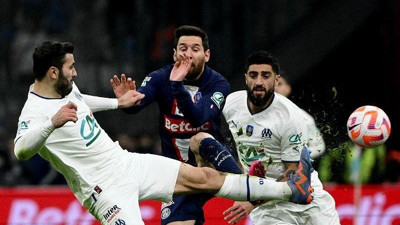 Cengiz Ünder'li Marsilya PSG'yi yıktı