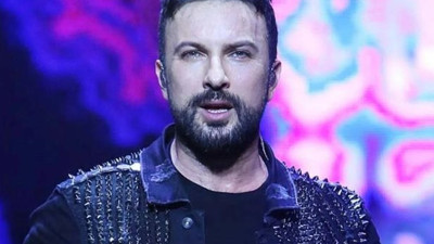 Tarkan'dan deprem bölgesine yardım. Ünlü isimler depremzedeler için tek yürek oldu