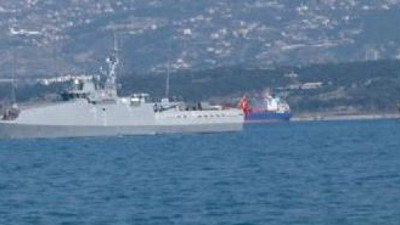 Savaş gemileri İskenderun körfezinde