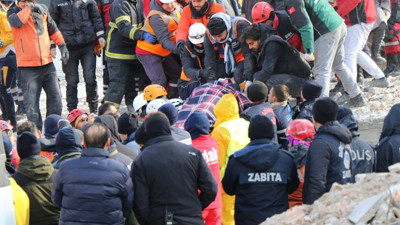 6 katlı binanın çökme nedeni yok artık dedirtti