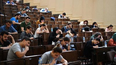 YÖK duyurdu: üniversitelerin açılış tarihi ertelendi