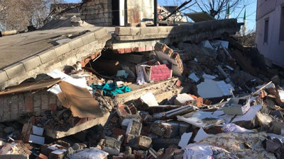 Gaziantep Nurdağı Sakçagöz köyüne acil konteyner. -6 derecede vatandaşlar soğukla mücadele ediyor