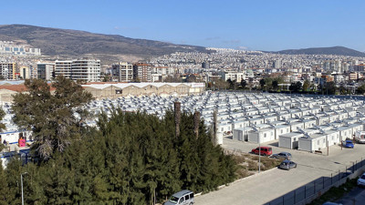 İzmir'deki konteyner kent, depremzedelere hazırlanıyor