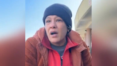 Depremzede anne gözyaşları içinde anlattı. Ben çocuğuma ikinci gün mama çaldım