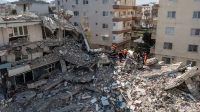 Yunanistan'da GSM operatörleri deprem nedeniyle Türkiye ile iletişimi ücretsiz yaptı