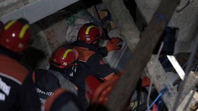 Türkiye ve Suriye'deki depremler için 1 günlük yas