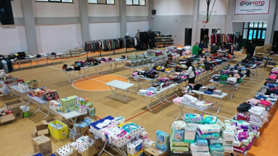 Safranbolu’da depremzedelere destek