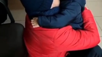 Kardeşi ve annesi depremde vefat etti. Babasına 8 gün sonra kavuşabildi