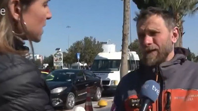 Skandal büyüyor enkazda hala canlı insanlar var. Dozerler girecek diye ekipler geri gönderilmişti