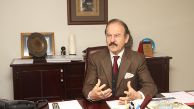 İBB eski Belediye Başkanı Ali Müfit Gürtuna’dan deprem çıkışı: devlet ve belediyelerce gerçekleştirilmiş bir katliam