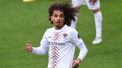 Mehdi Boudjemaa'nın yeni adresi belli oldu. Trabzonspor'un rakibine transfer oldu