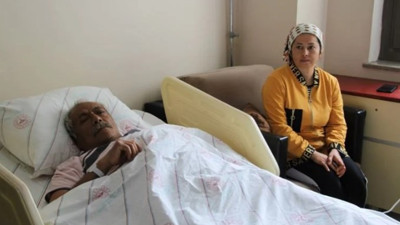 Depremden sağ kurtuldu: Deprem bizi yataktan attı