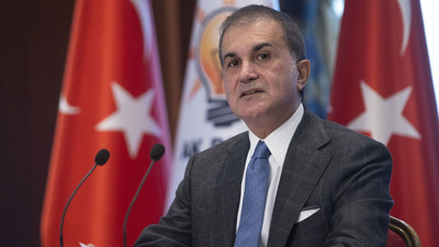 İki ünlü oyuncu Ömer Çelik'in 'Not ediyoruz' sözlerine meydan okudu