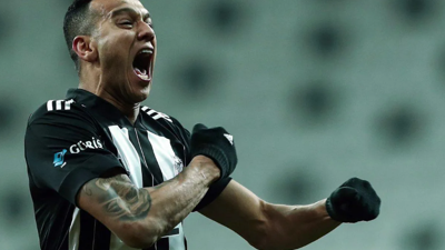 Beşiktaş'tan ayrılan Josef'ten flaş açıklamalar