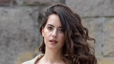 Ezgi Şenler trafikte Hatay plakalı aracı durdurup bakın ne yaptı