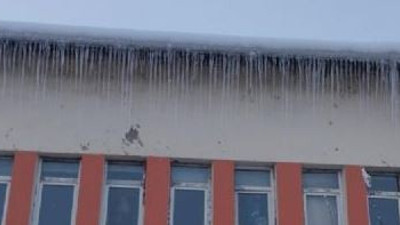 Varto'da hava buz kesti