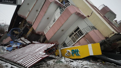 PTT’den depremzede çalışanlarına genelge: 1 Mart'ta işbaşı yapın