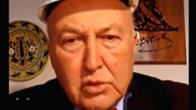 Ahmet Ercan depremlerde neden hep sıradan insanların öldüğünü açıkladı. Neden zenginlere bir şey olmadığını da söyledi