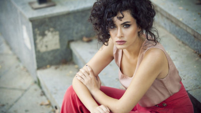 Oyuncu Hande Doğandemir Kadıköy'deki kira fiyatlarına inanmadı isyan etti. Seneye 200 lira mı isteyeceksiniz?