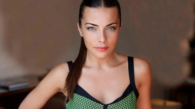 Burcu Kara depremlerin ardından paylaştı. ''Bu kadar ağlayıp, uyuyamamaktan hasta olacağım diye korkuyorum''