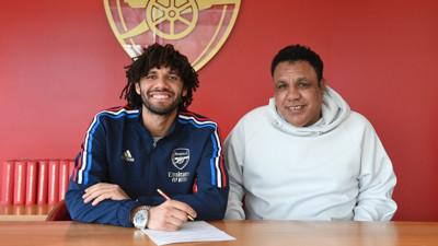 Elneny imzayı attı
